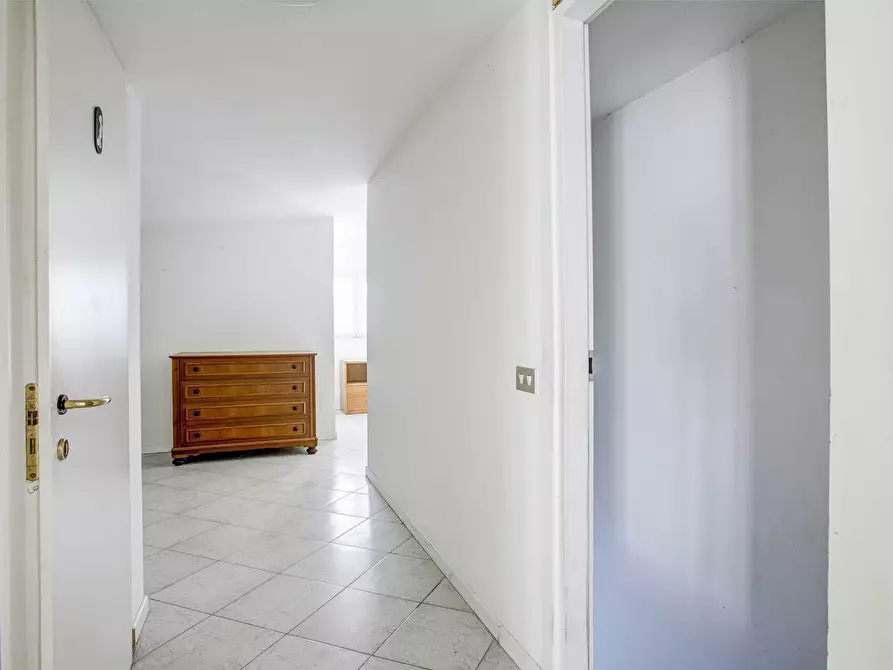 Immagine 15 di Attico in vendita  in Via Renato Caccioppoli 310 a Roma