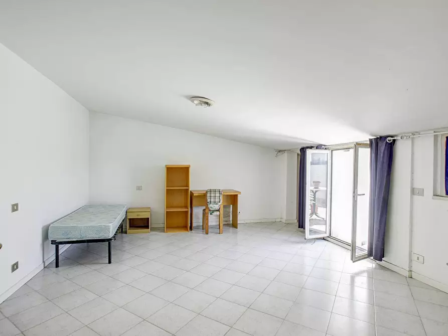 Immagine 16 di Attico in vendita  in Via Renato Caccioppoli 310 a Roma