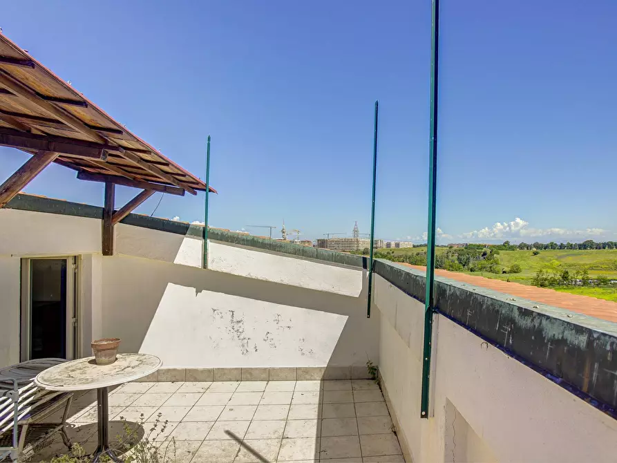 Immagine 21 di Attico in vendita  in Via Renato Caccioppoli 310 a Roma