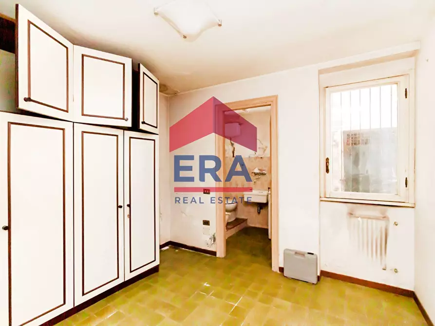 Immagine 14 di Villetta a schiera in vendita  in Via Vincenzo Arangio Ruiz 23 a Roma