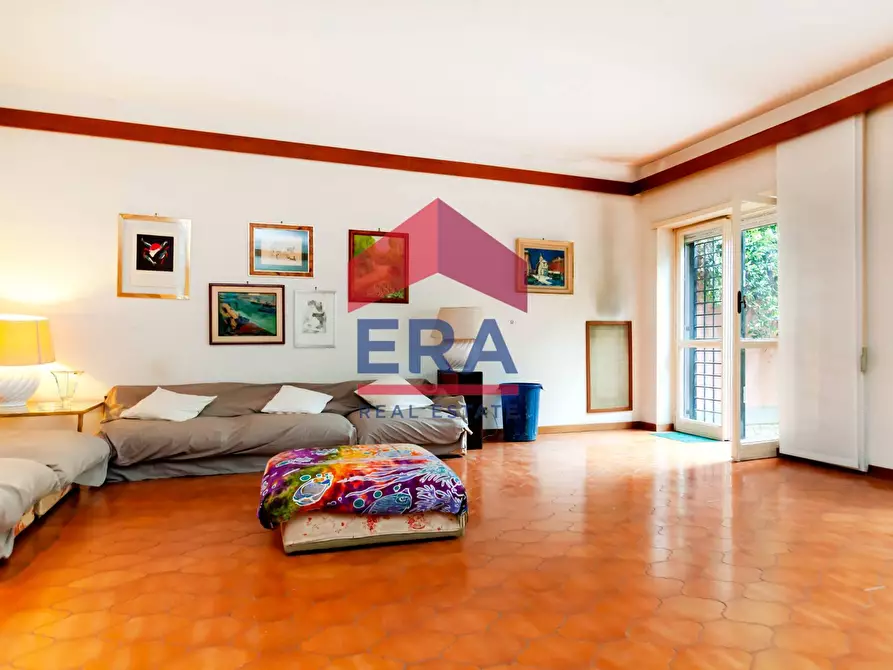 Immagine 3 di Villetta a schiera in vendita  in Via Vincenzo Arangio Ruiz 23 a Roma