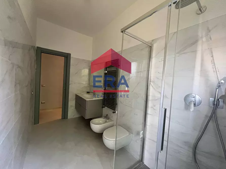 Immagine 12 di Appartamento in vendita  in Via Casalinuovo 21 a Roma