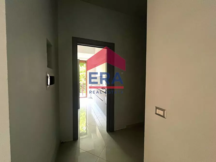 Immagine 15 di Appartamento in vendita  in Via Casalinuovo 21 a Roma