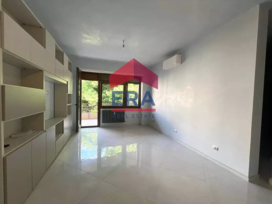 Immagine 5 di Appartamento in vendita  in Via Casalinuovo 21 a Roma