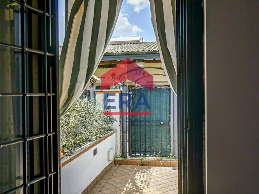 Immagine 13 di Villetta a schiera in vendita  in Via Vittorio Alpe 8 a Roma