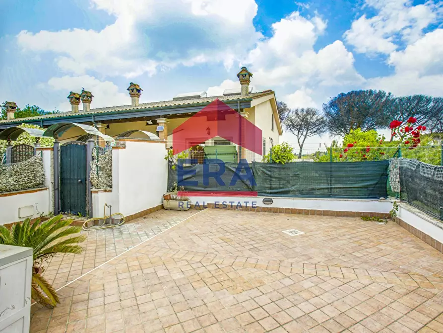 Immagine 17 di Villetta a schiera in vendita  in Via Vittorio Alpe 8 a Roma