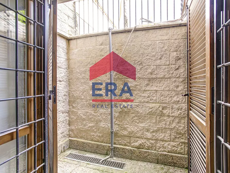 Immagine 21 di Villetta a schiera in vendita  in Via Vittorio Alpe 8 a Roma