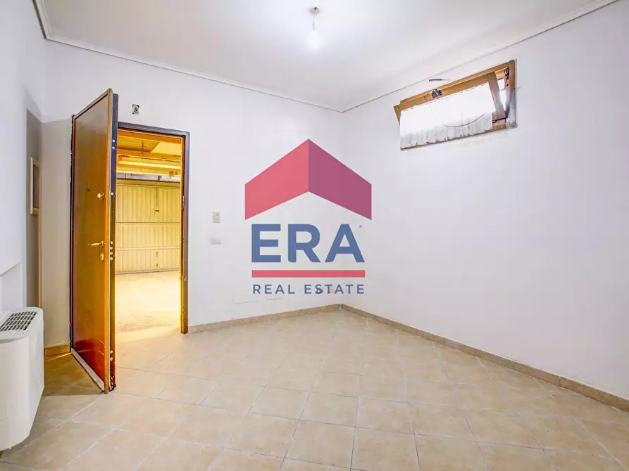 Immagine 24 di Villetta a schiera in vendita  in Via Vittorio Alpe 8 a Roma