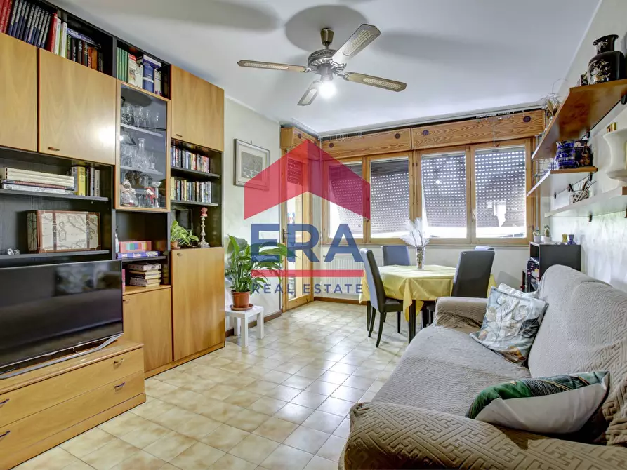 Immagine 1 di Appartamento in vendita  in Viale degli Eroi di Rodi 85 a Roma