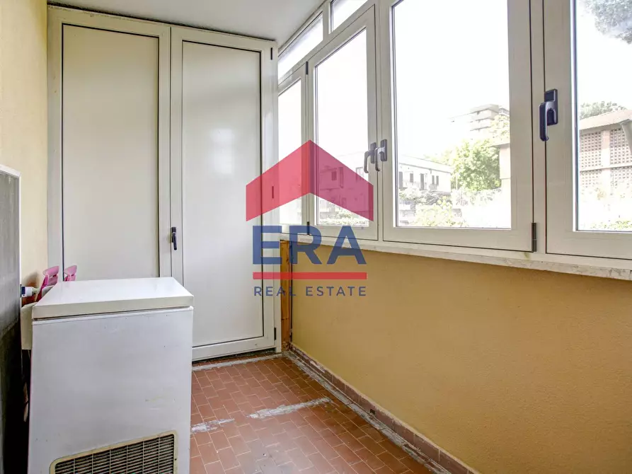 Immagine 14 di Appartamento in vendita  in Viale degli Eroi di Rodi 85 a Roma