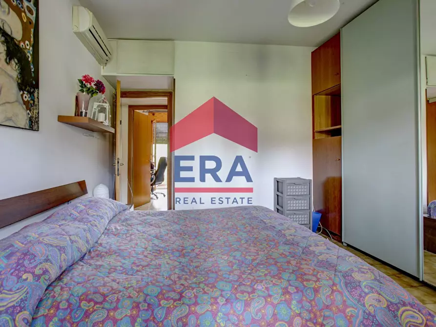 Immagine 10 di Appartamento in vendita  in Viale degli Eroi di Rodi 85 a Roma