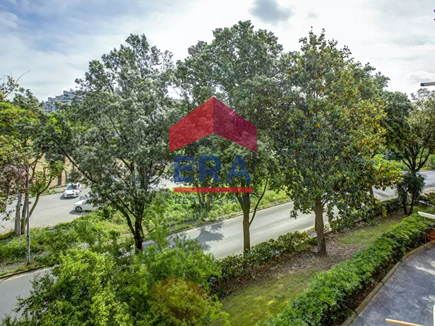 Immagine 17 di Appartamento in vendita  in Viale degli Eroi di Rodi 85 a Roma