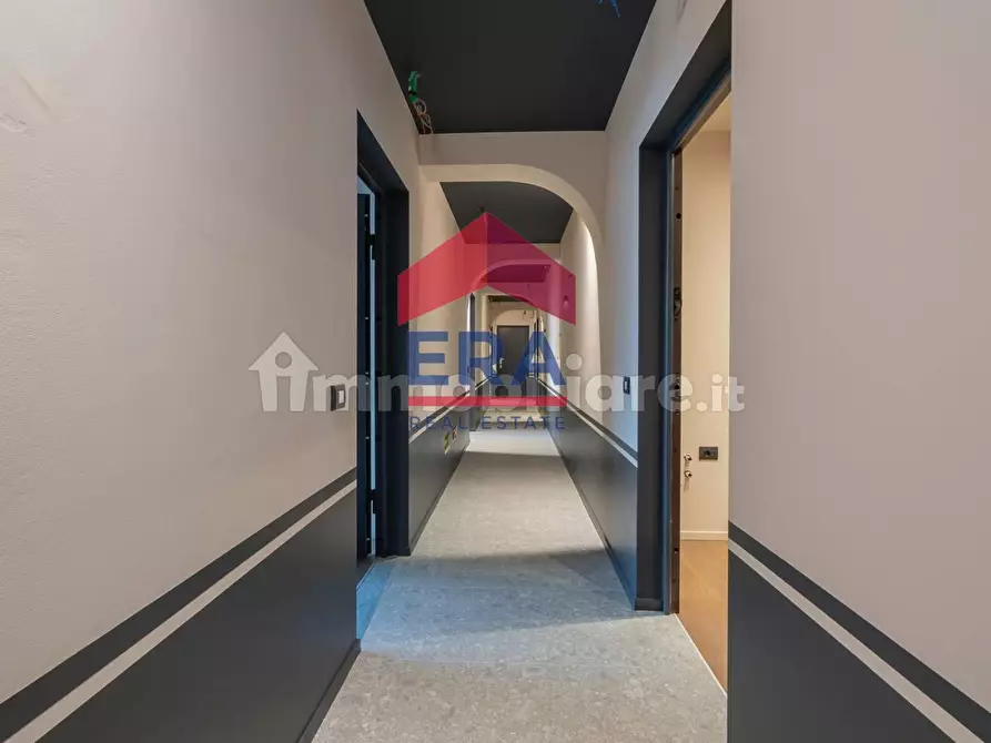 Immagine 6 di Appartamento in vendita  a Milano