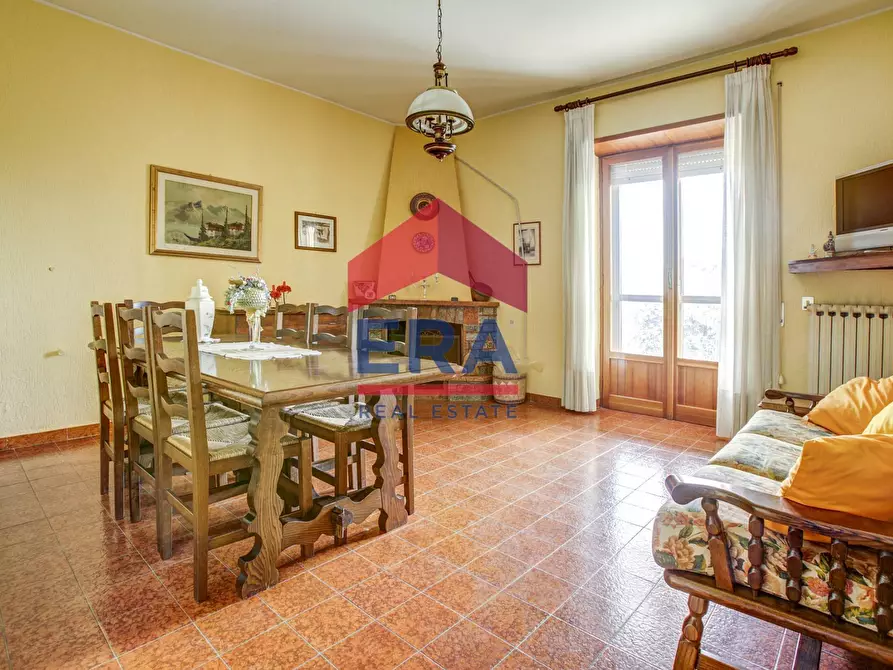 Immagine 4 di Appartamento in vendita  in Via delle Gardenie 24 a Pomezia