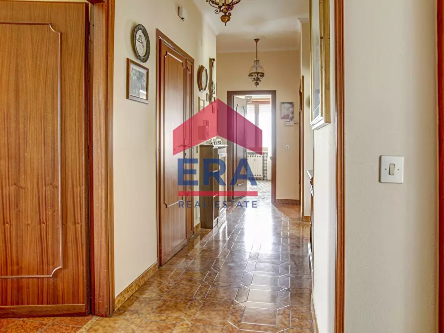 Immagine 15 di Appartamento in vendita  in Via delle Gardenie 24 a Pomezia