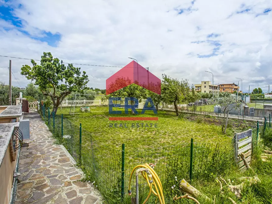 Immagine 20 di Appartamento in vendita  in Via delle Gardenie 24 a Pomezia