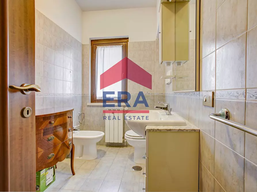 Immagine 15 di Casa semindipendente in vendita  in via Pontedera 15/a a Pomezia