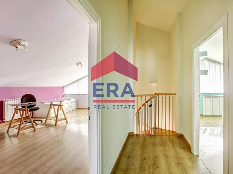 Immagine 18 di Villetta a schiera in vendita  in Via Sofocle 152 a Roma