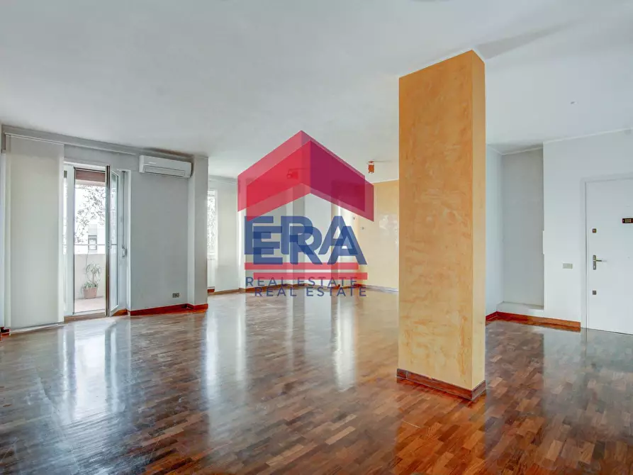 Immagine 2 di Attico in affitto  in Viale Cesare Pavese 37 a Roma