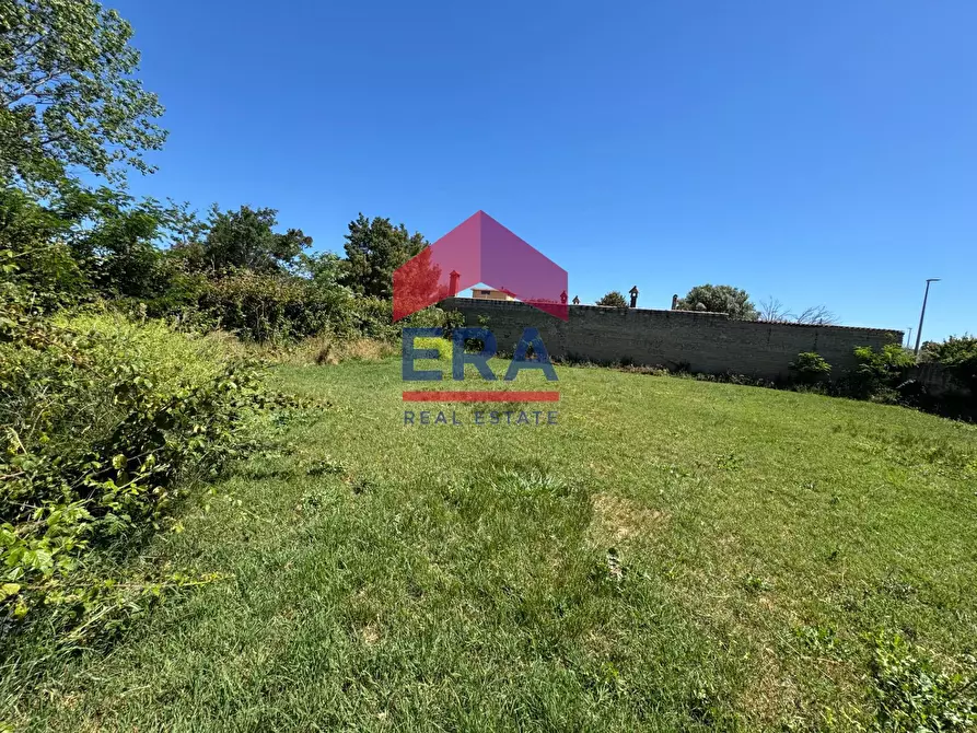 Immagine 2 di Terreno agricolo in vendita  in Via Bolbeno 12 a Roma