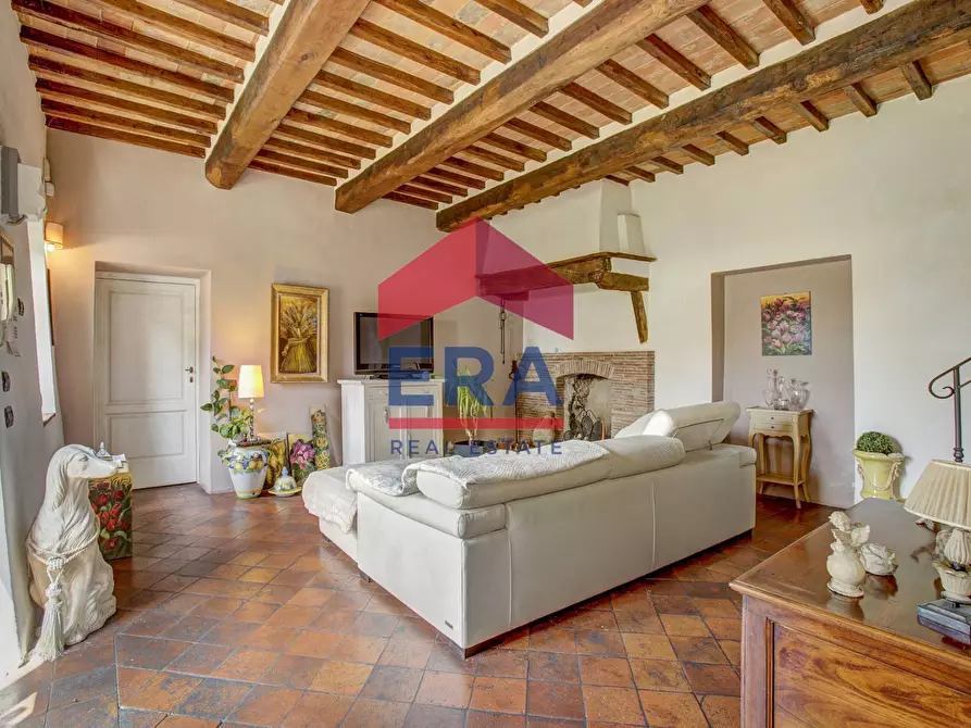 Immagine 4 di Rustico / casale in vendita  in Via Giuseppe Ungaretti 272/274 a Monsummano Terme