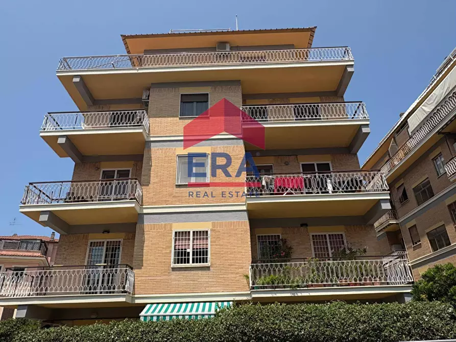 Immagine 3 di Attico in vendita  in Via Ottavio 3 a Roma