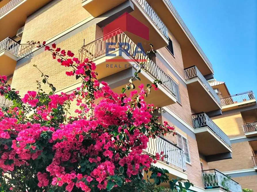 Immagine 2 di Attico in vendita  in Via Ottavio 3 a Roma