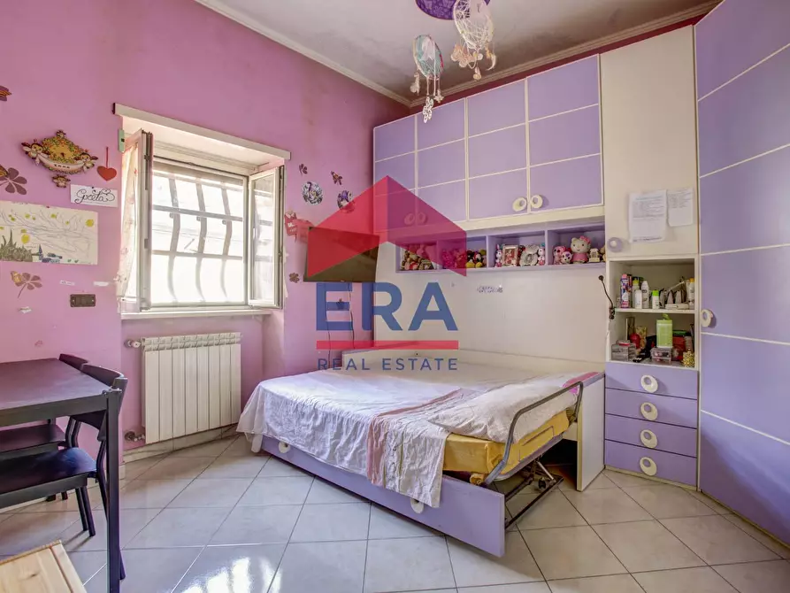 Immagine 12 di Rustico / casale in vendita  in Via dei Castelli Romani 110 a Pomezia