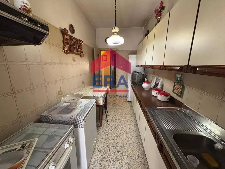 Immagine 8 di Appartamento in vendita  in Piazza Curzio Quinto 35 a Roma