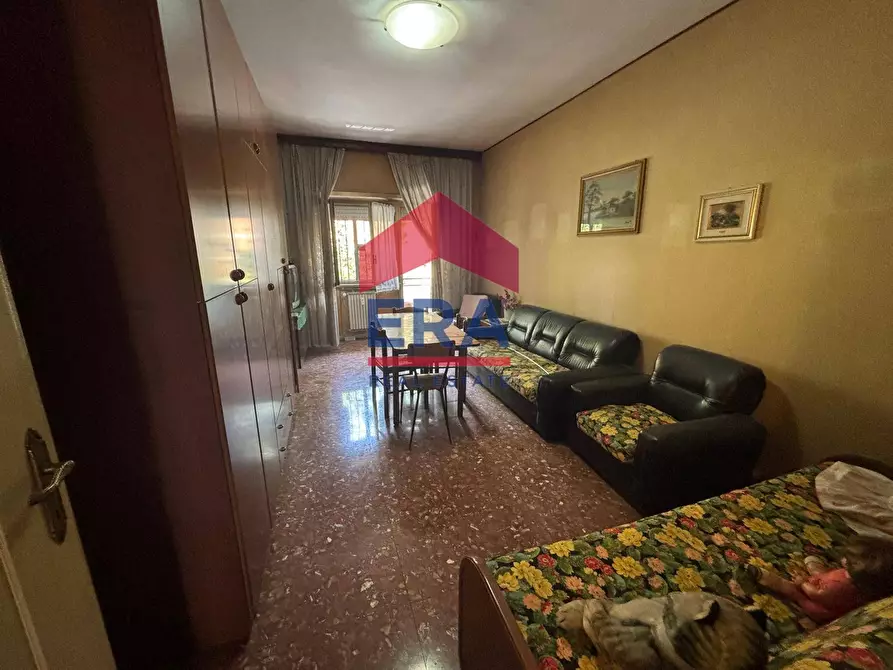 Immagine 12 di Appartamento in vendita  in Piazza Curzio Quinto 35 a Roma