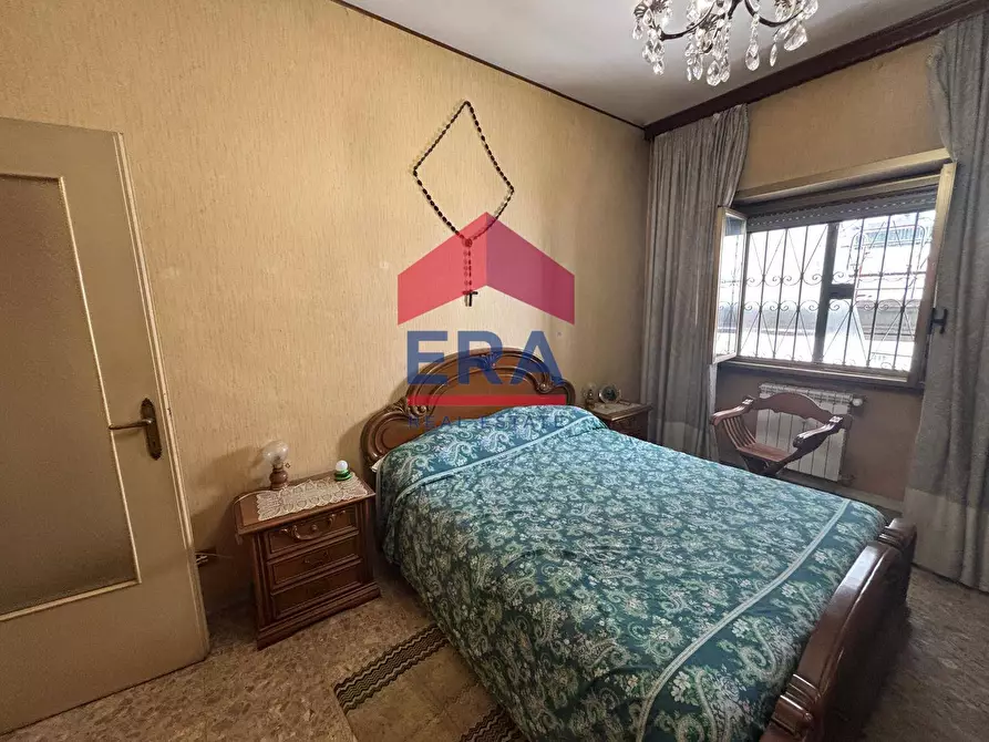 Immagine 11 di Appartamento in vendita  in Piazza Curzio Quinto 35 a Roma