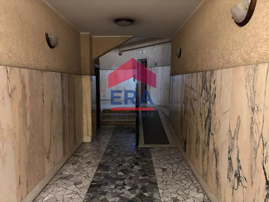 Immagine 19 di Appartamento in vendita  in Piazza Curzio Quinto 35 a Roma