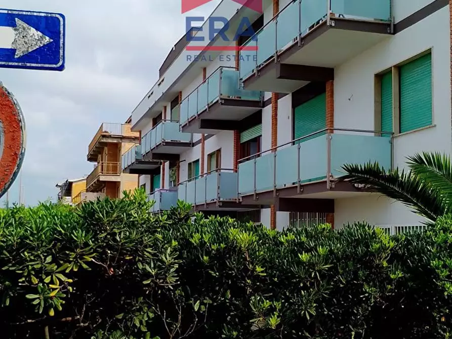 Immagine 1 di Appartamento in vendita  in Via  Campobasso 1 a Ardea