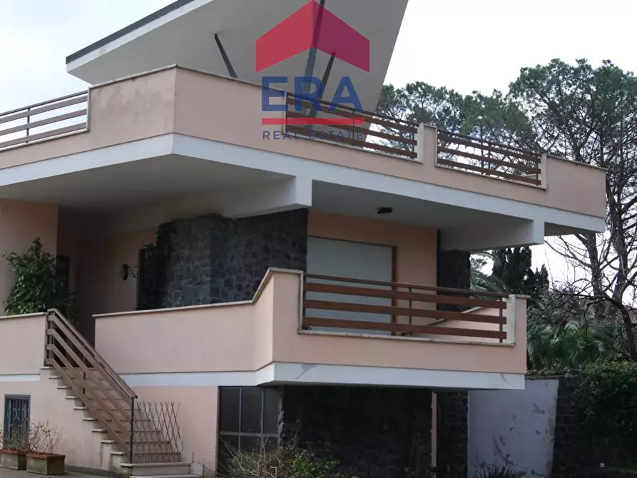 Immagine 17 di Villa in vendita  in Via Di Vallerano 112 a Roma