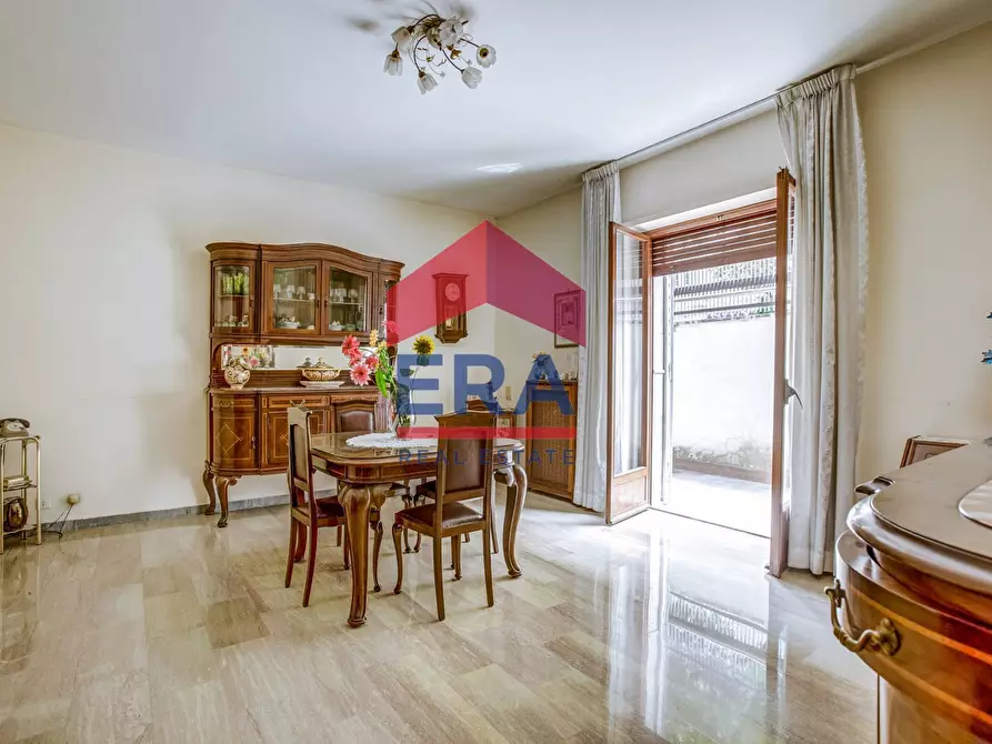 Immagine 15 di Appartamento in vendita  in Via Enrico Fermi 49 a Roma