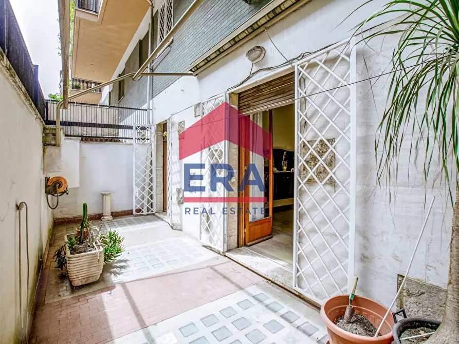 Immagine 22 di Appartamento in vendita  in Via Enrico Fermi 49 a Roma