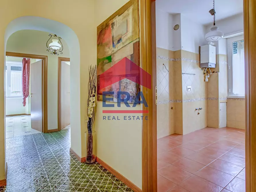 Immagine 6 di Appartamento in vendita  in Viale dei Quattro Venti 31 a Roma