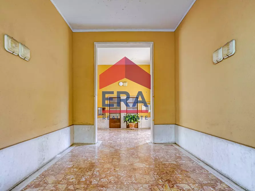 Immagine 16 di Appartamento in vendita  in Viale dei Quattro Venti 31 a Roma