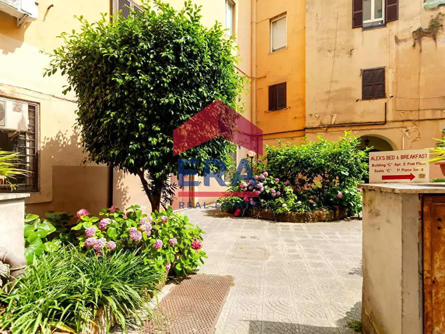 Immagine 26 di Appartamento in vendita  in Via Germanico 55 a Roma