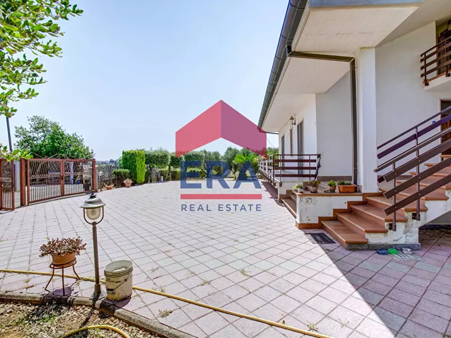 Immagine 8 di Villa in vendita  in Via E.Torricelli 6 a Pomezia