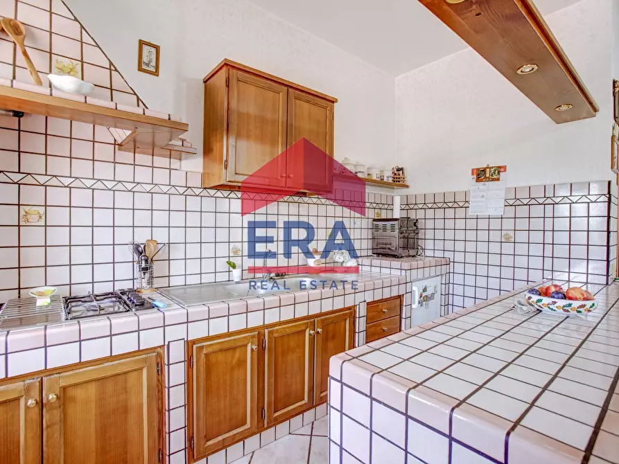 Immagine 10 di Villa in vendita  in Via E.Torricelli 6 a Pomezia