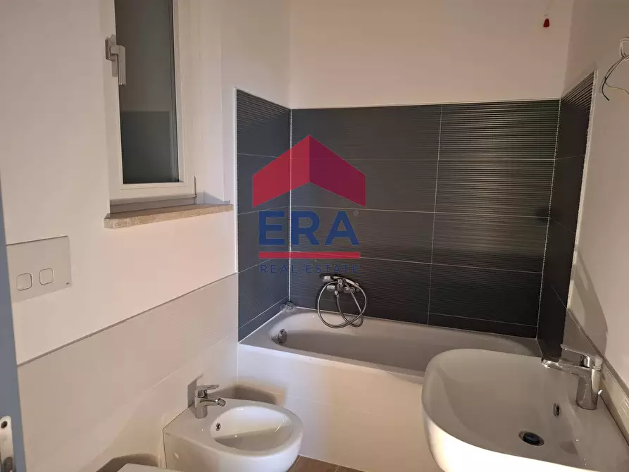 Immagine 24 di Appartamento in vendita  in Via Lina Bo Bardi a Roma