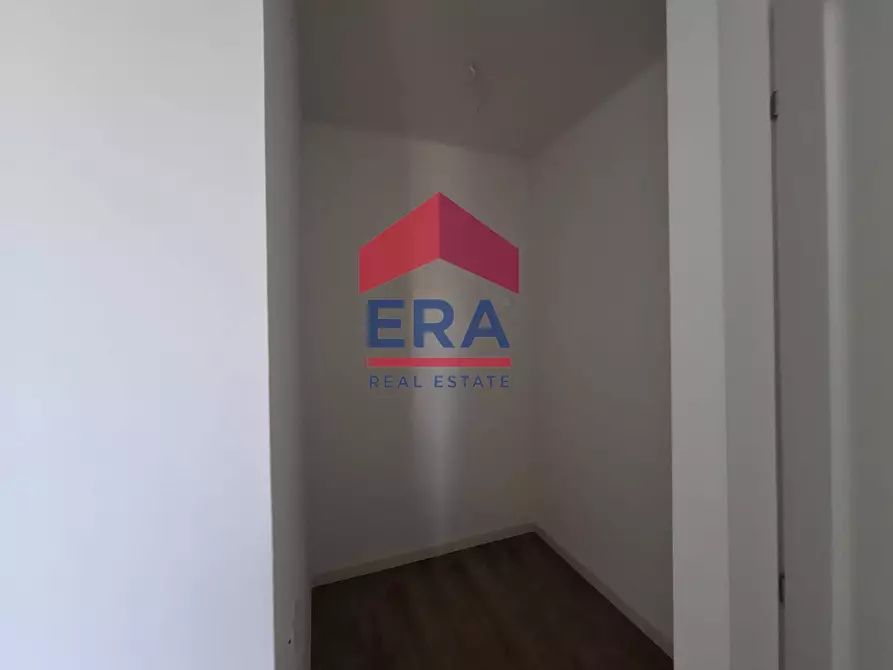 Immagine 20 di Appartamento in vendita  in Via Lina Bo Bardi a Roma