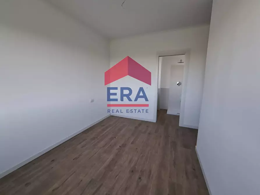 Immagine 18 di Appartamento in vendita  in Via Lina Bo Bardi a Roma