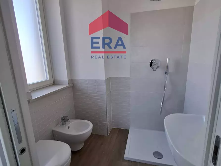 Immagine 26 di Appartamento in vendita  in Via Lina Bo Bardi a Roma