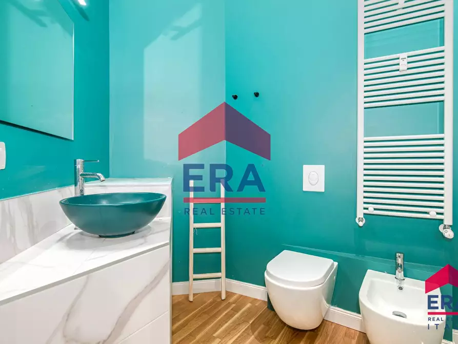 Immagine 10 di Appartamento in affitto  in Via Napo Torriani 1 a Milano