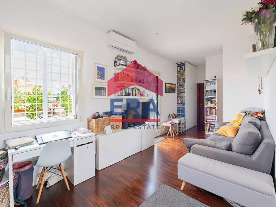 Immagine 3 di Attico in vendita  in Via Giuseppe Sacconi 33 a Roma