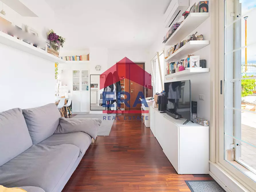 Immagine 29 di Attico in vendita  in Via Giuseppe Sacconi 33 a Roma