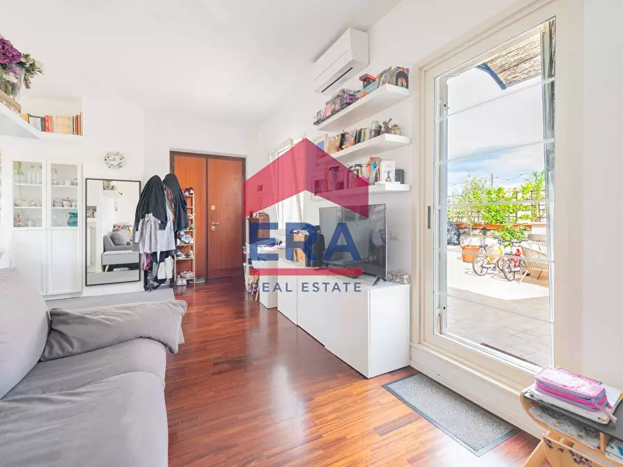 Immagine 30 di Attico in vendita  in Via Giuseppe Sacconi 33 a Roma