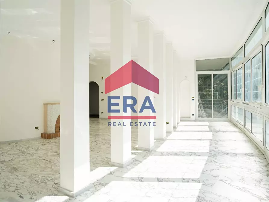 Immagine 3 di Appartamento in vendita  in Via San Valentino a Roma